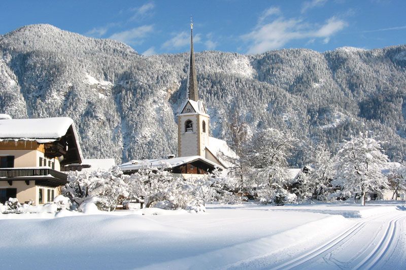 Sankt Martins Kirche eingehüllt in Schnee